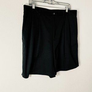 IZOD MENS POLYESTER CASUAL SHORTS 36"W BLACK PLEATED FRONT